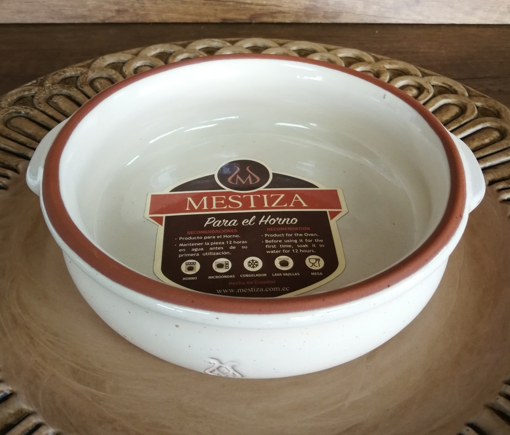 CAZUELA CON ASA CREMA MIEL N17