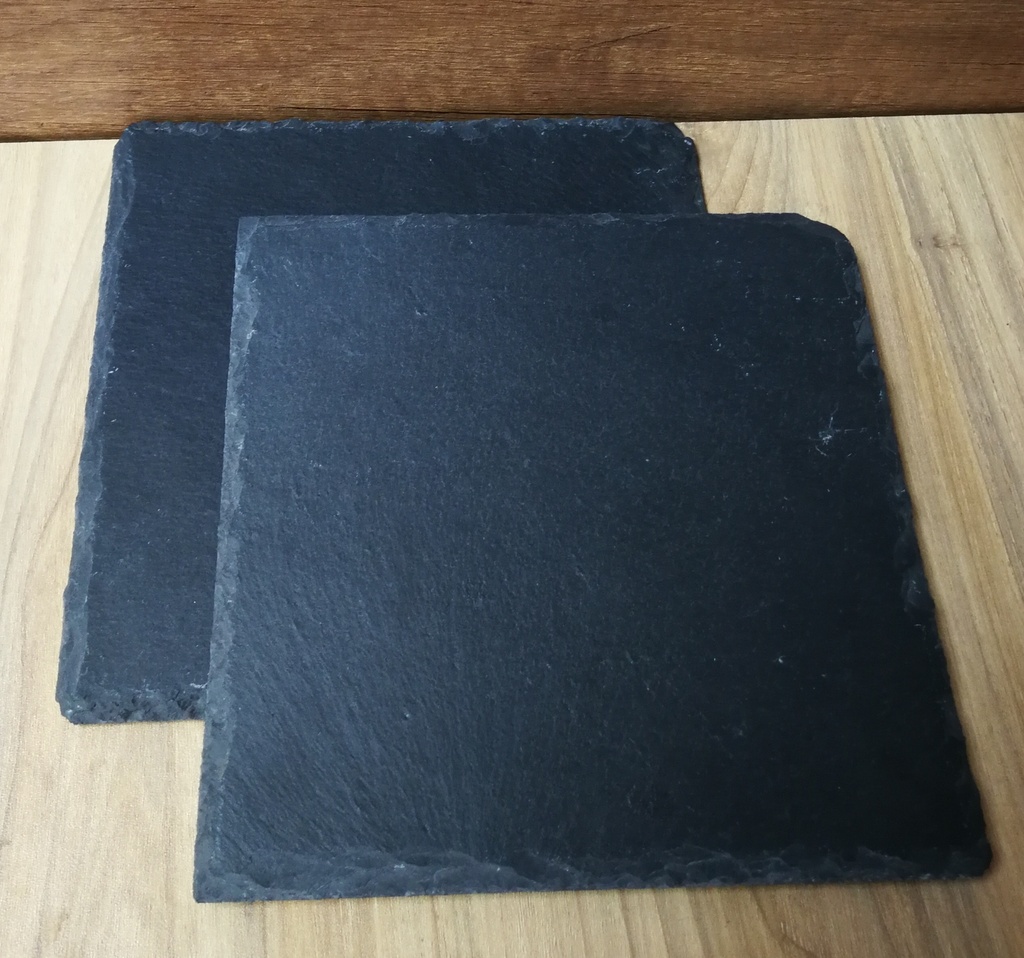 PLATO PIEDRA RECTANGULAR NEGRO 20*20*0,5 CM