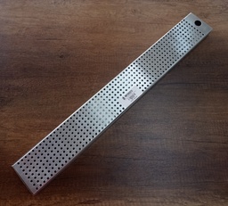 [BMT24] MAT PARA BAR PERFORADO 61*8*5CM